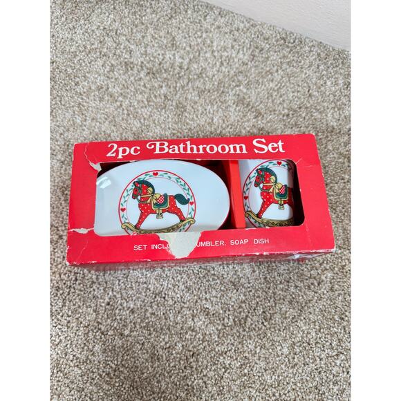 VTG Ceramic Tumbler and Soap Dish Set Made in Japan Rocking Horse Christmas - Picture 3 of 7